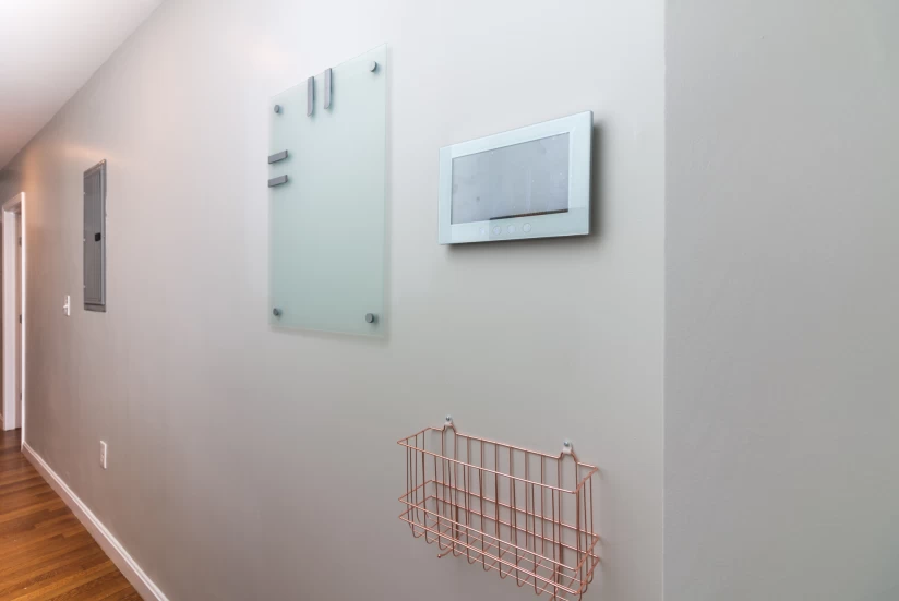 BOSTON - EAST BOSTON - 1 Bed, 1 Bath - Image 3