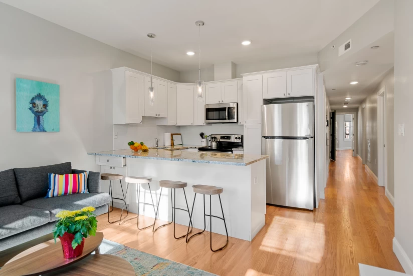 BOSTON - EAST BOSTON - 1 Bed, 1 Bath - Image 3