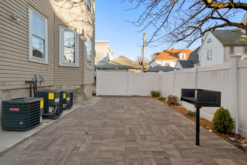 BOSTON - EAST BOSTON - 1 Bed, 1 Bath - Image 12