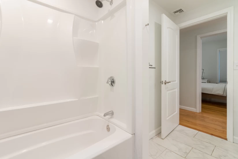 BOSTON - EAST BOSTON - 1 Bed, 1 Bath - Image 13