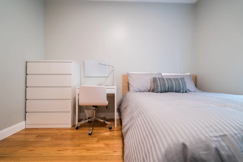 Boston - $1,600+ /mo