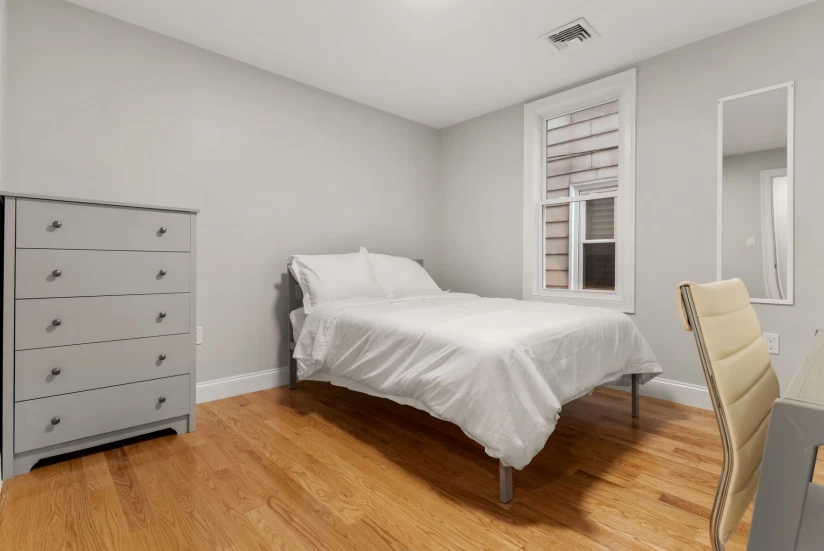Boston - $1,475+ /month