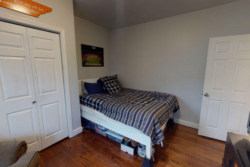 1059 Saratoga Room B