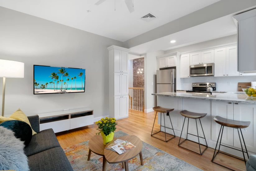 East Boston Furnished Private Bedroom in East Boston Boston - $1,325
