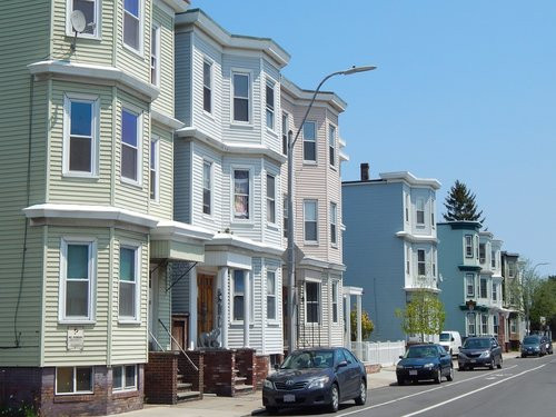 Find roommates in East Boston MA