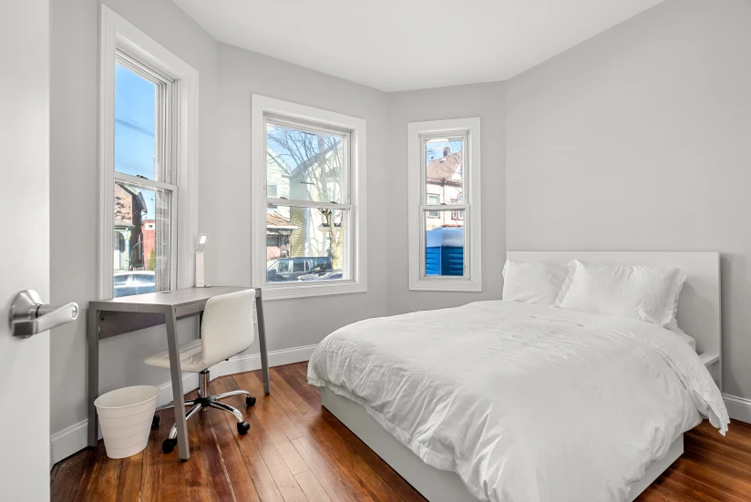 BOSTON - EAST BOSTON - 1 Bed, 1 Bath - Image 28