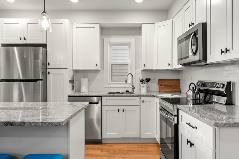 Boston - $1,325+ /mo