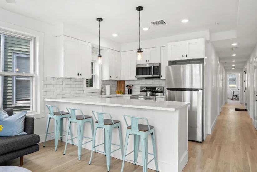 Boston - $1,625+ /mo