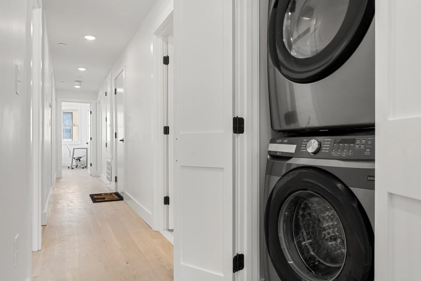 BOSTON - SOUTH BOSTON - 1 Bed, 1 Bath - Image 10