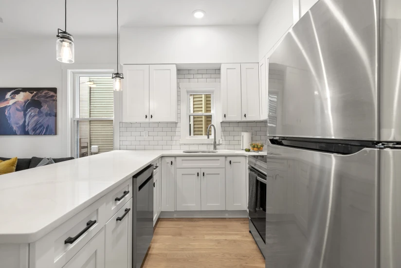 Boston - $1,900+ /month