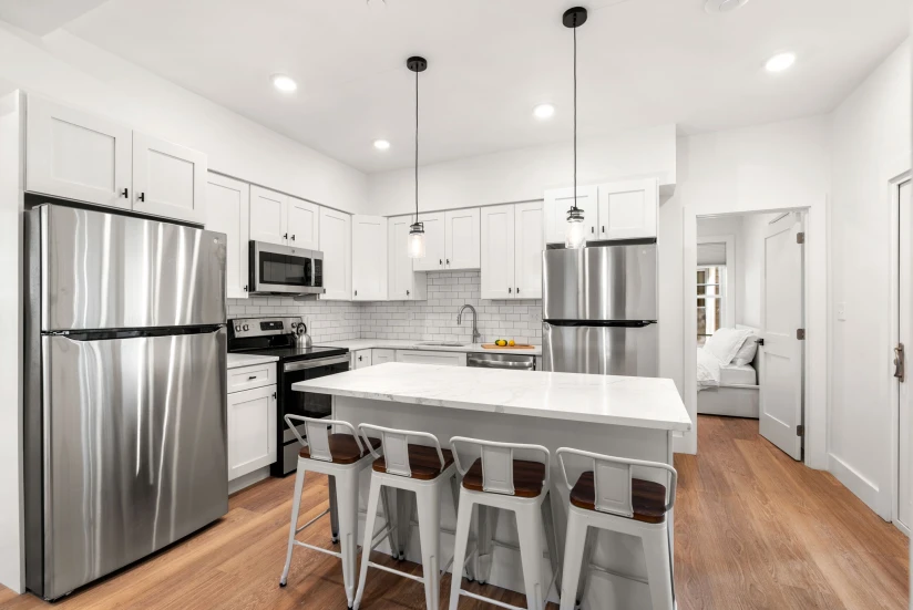 BOSTON - MISSION HILL - 1 Bed, 1 Bath - Image 3