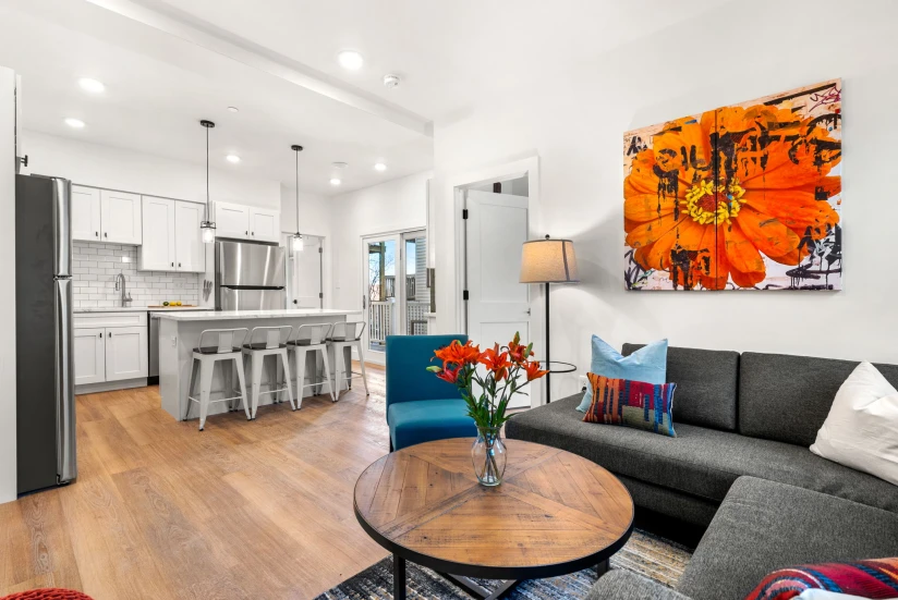 BOSTON - MISSION HILL - 1 Bed, 1 Bath - Image 1