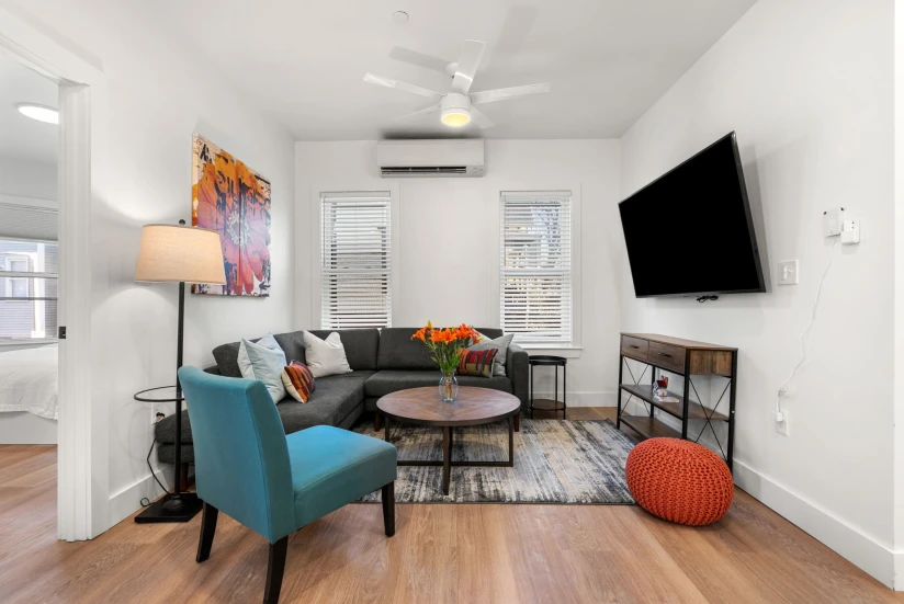 BOSTON - MISSION HILL - 1 Bed, 1 Bath - Image 8