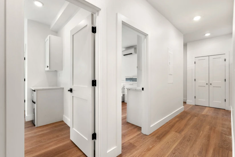 BOSTON - MISSION HILL - 1 Bed, 1 Bath - Image 11