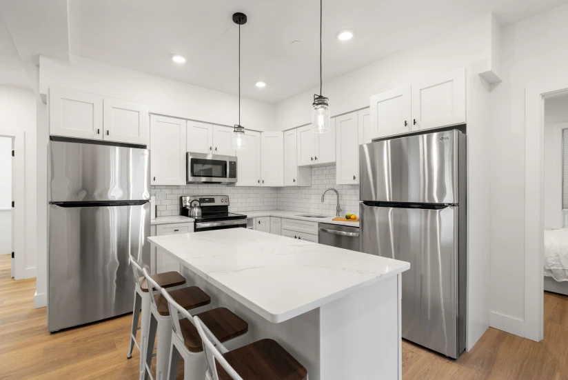 Boston - $1,575+ /mo