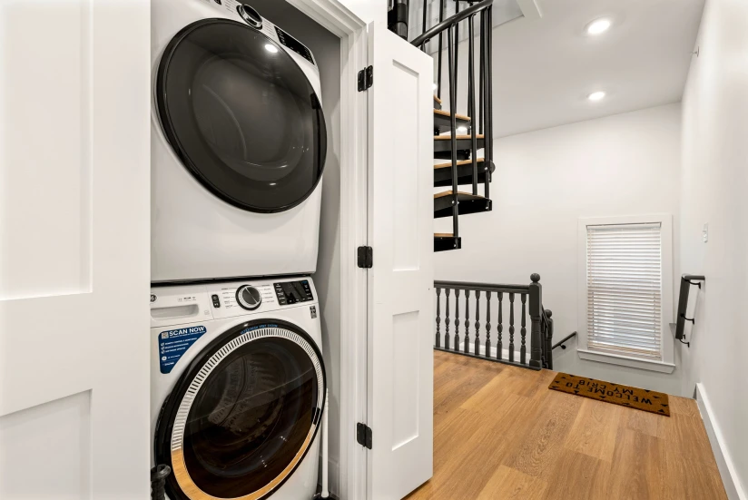 BOSTON - MISSION HILL - 1 Bed, 1 Bath - Image 12