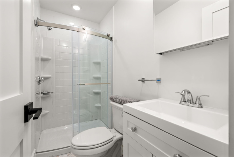 19-web-or-mls-Unit 3 Bath.b