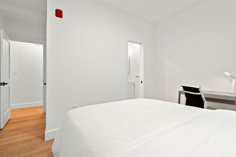 15-web-or-mls-90FORBES_UNIT1_BED 1B C