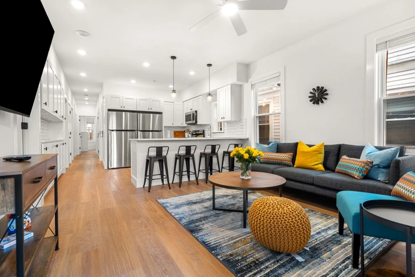 Jamaica Plain Furnished Bedroom with Private Bath in Jamaica Plain Boston - $1,625