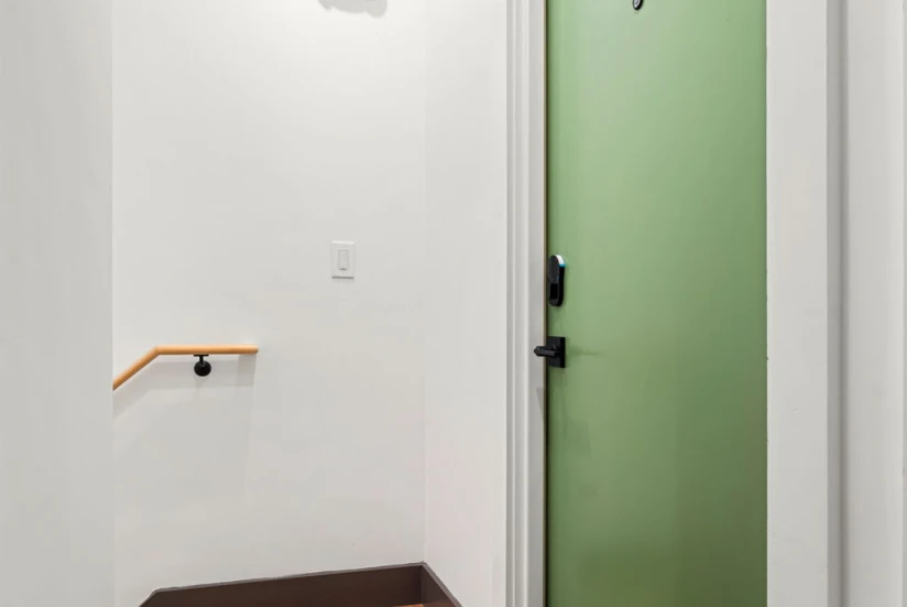 BOSTON - JAMAICA PLAIN - 1 Bed, 1 Bath - Image 17