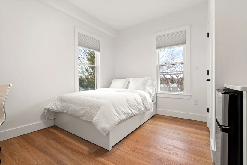 BOSTON - JAMAICA PLAIN - 1 Bed, 1 Bath - Image 12