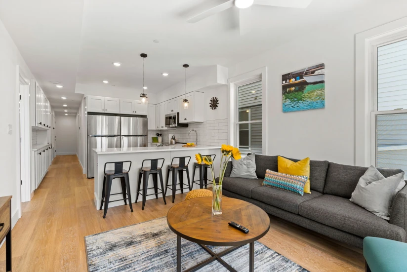 BOSTON - EAST BOSTON - 1 Bed, 1 Bath - Image 1