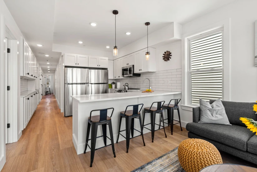BOSTON - EAST BOSTON - 1 Bed, 1 Bath - Image 4