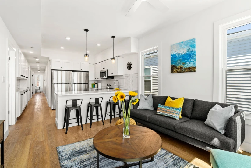 BOSTON - EAST BOSTON - 1 Bed, 1 Bath - Image 1