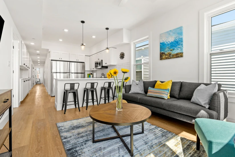 BOSTON - EAST BOSTON - 1 Bed, 1 Bath - Image 3