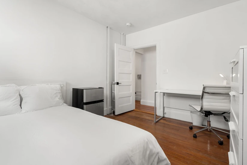 Boston - $1,350+ /month