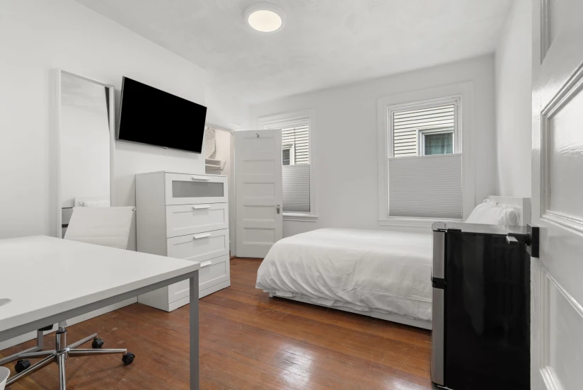 Boston - $1,350+ /month