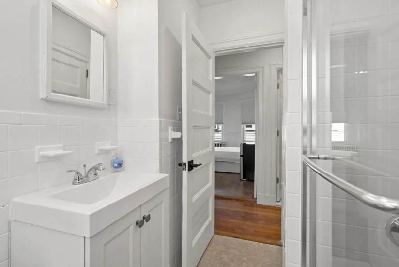 BOSTON - JAMAICA PLAIN - 1 Bed, 1 Bath - Image 10