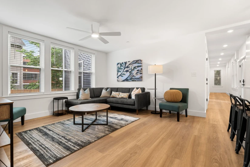 BOSTON - MISSION HILL - 1 Bed, 1 Bath - Image 1