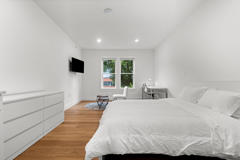 24-web-or-mls-24-print-130 Fisher Floor 3 Bed 3f.1