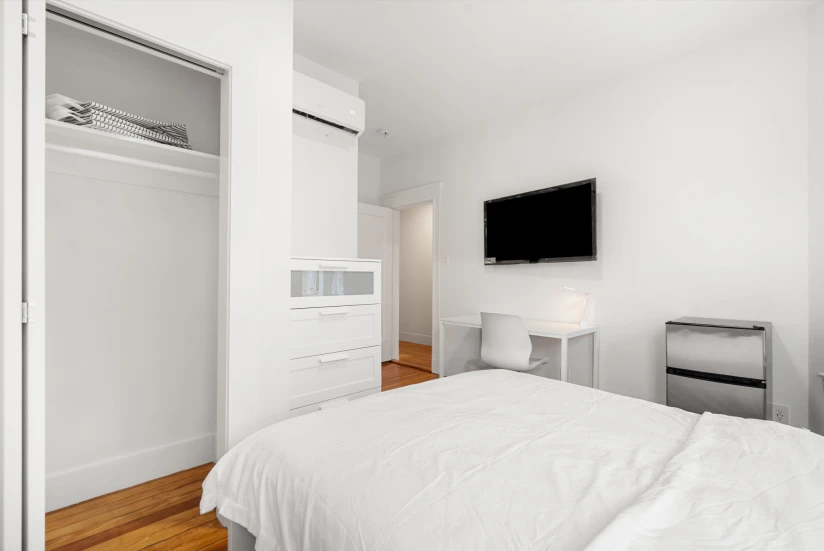 Boston - $1,575+ /mo