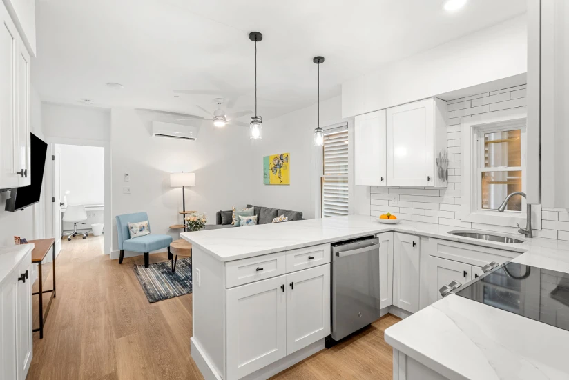 Boston - $1,600+ /month