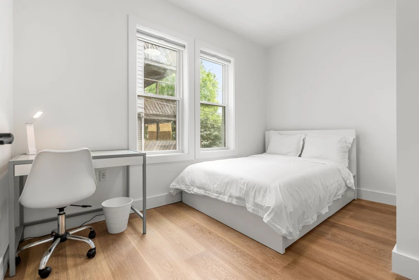 Boston - $1,600+ /mo