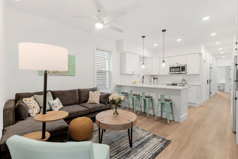 Boston - $1,600+ /month