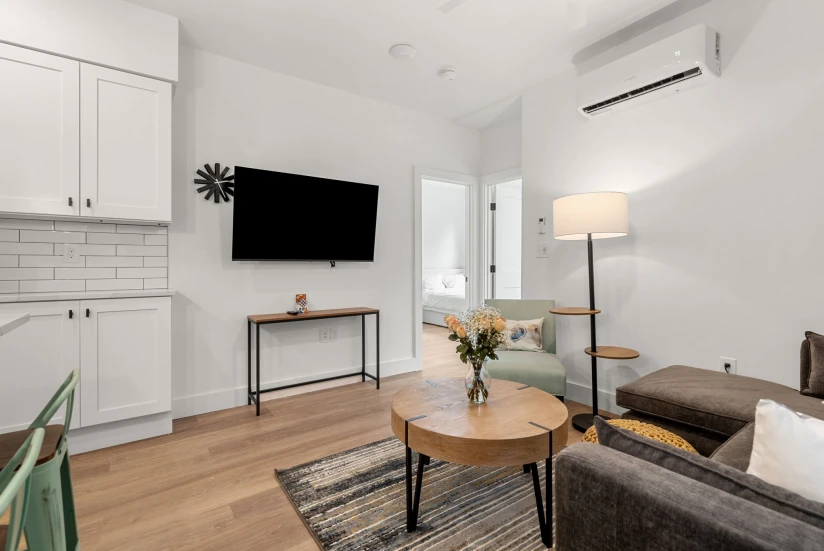 Boston - $1,600+ /month