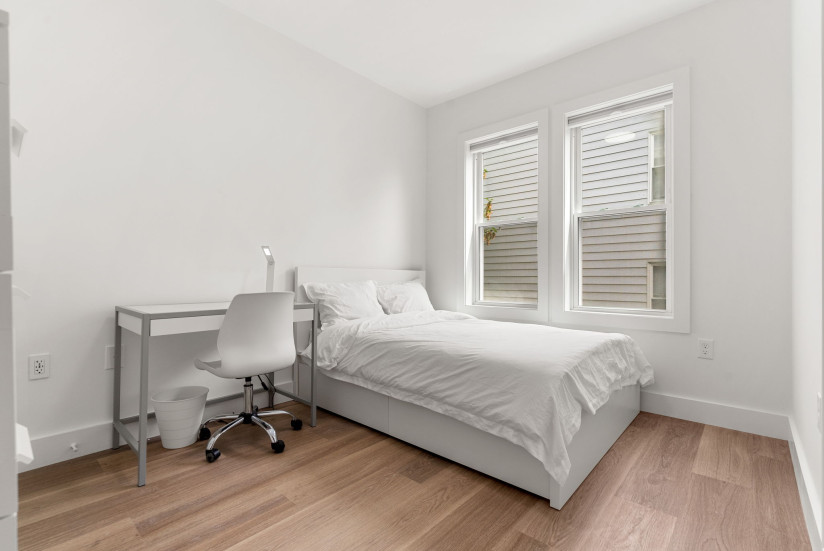 24-web-or-mls-D 12