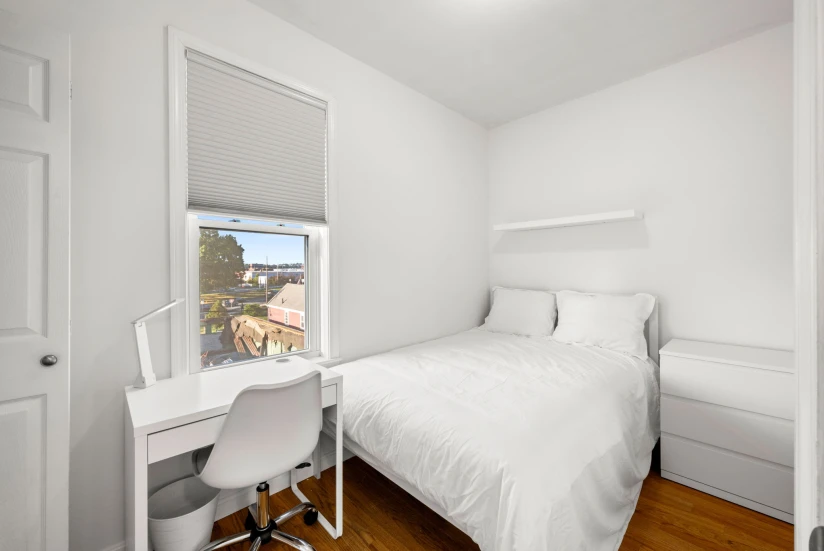 BOSTON - EAST BOSTON - 1 Bed, 1 Bath - Image 25