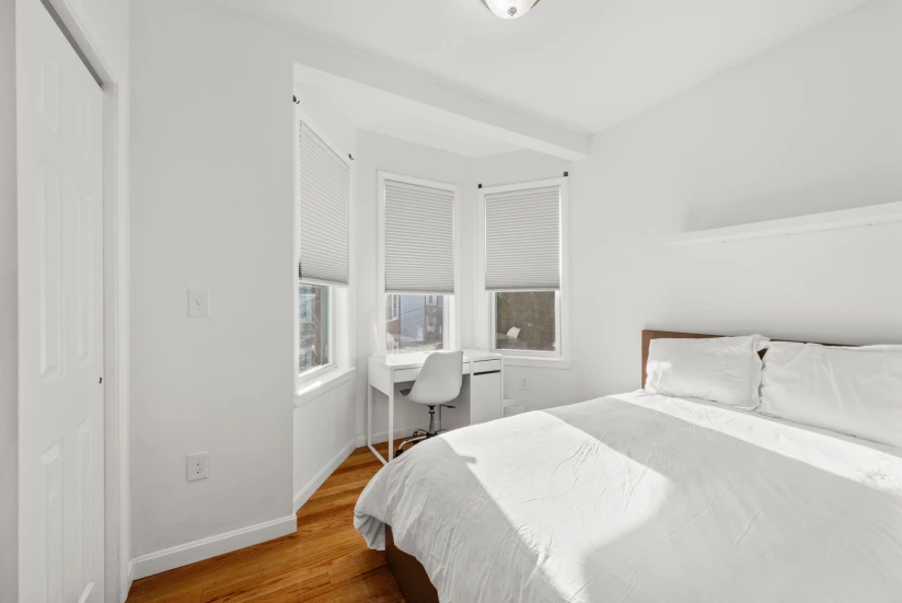 BOSTON - EAST BOSTON - 1 Bed, 1 Bath - Image 5