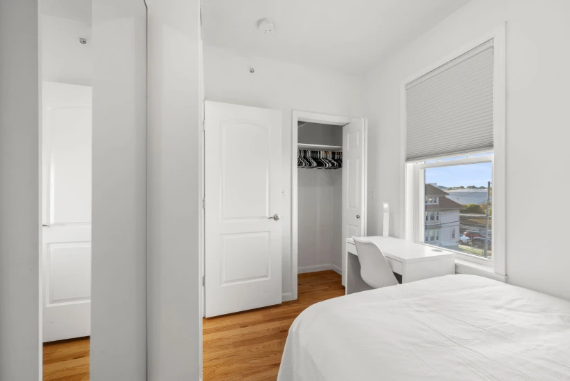 BOSTON - EAST BOSTON - 1 Bed, 1 Bath - Image 9