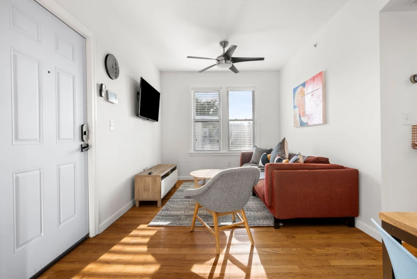 BOSTON - EAST BOSTON - 1 Bed, 1 Bath - Image 16
