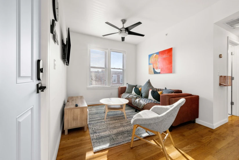 BOSTON - EAST BOSTON - 1 Bed, 1 Bath - Image 17