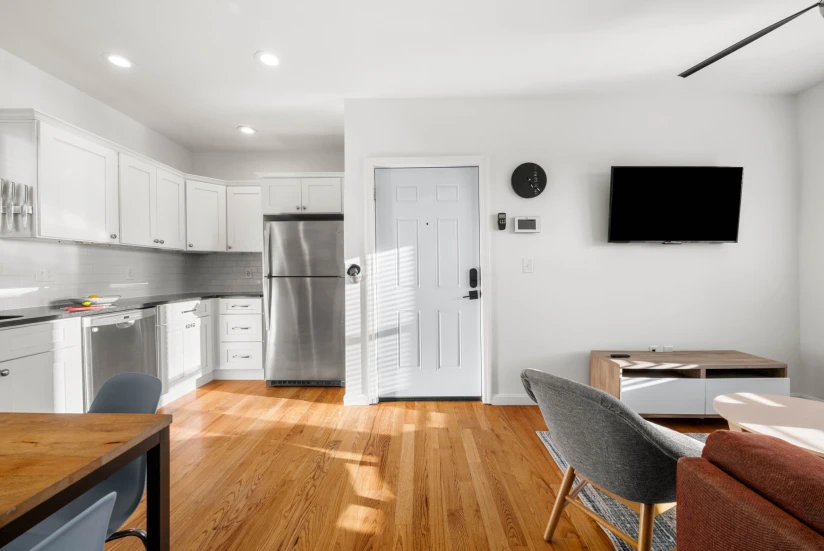 BOSTON - EAST BOSTON - 1 Bed, 1 Bath - Image 20