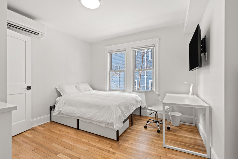 13-web-or-mls-Unit2_Bed2B