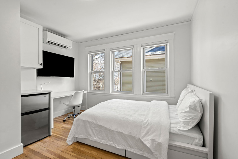 20-web-or-mls-Unit2_Bed2D