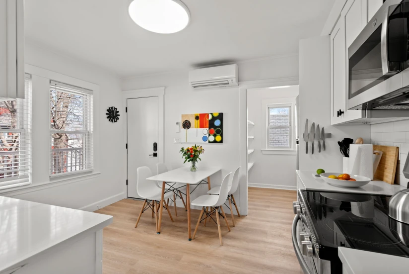 BOSTON - DORCHESTER - 1 Bed, 1 Bath - Image 4