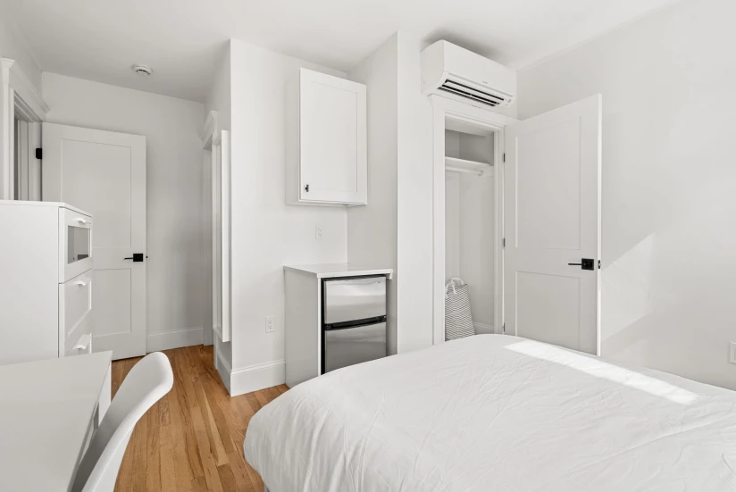 BOSTON - DORCHESTER - 1 Bed, 1 Bath - Image 17